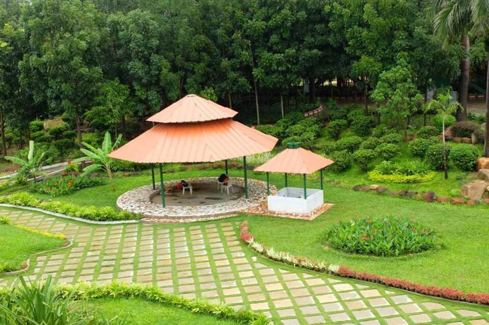 Pragati Resorts Kundakal Exterior photo